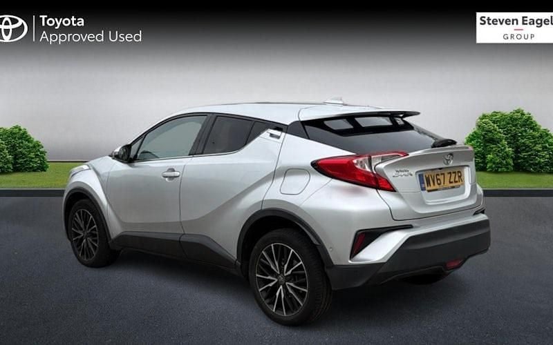 Begagnad Toyota C-HR 116 HK (85 kW) 2018 SUV