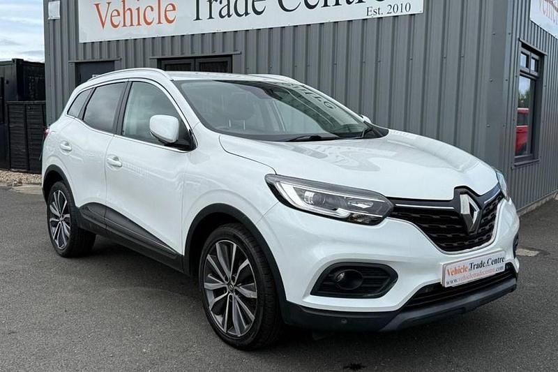 White Used 2019 Renault Kadjar Iconic SUV | £7,995 (Fair price) - Image 1/1