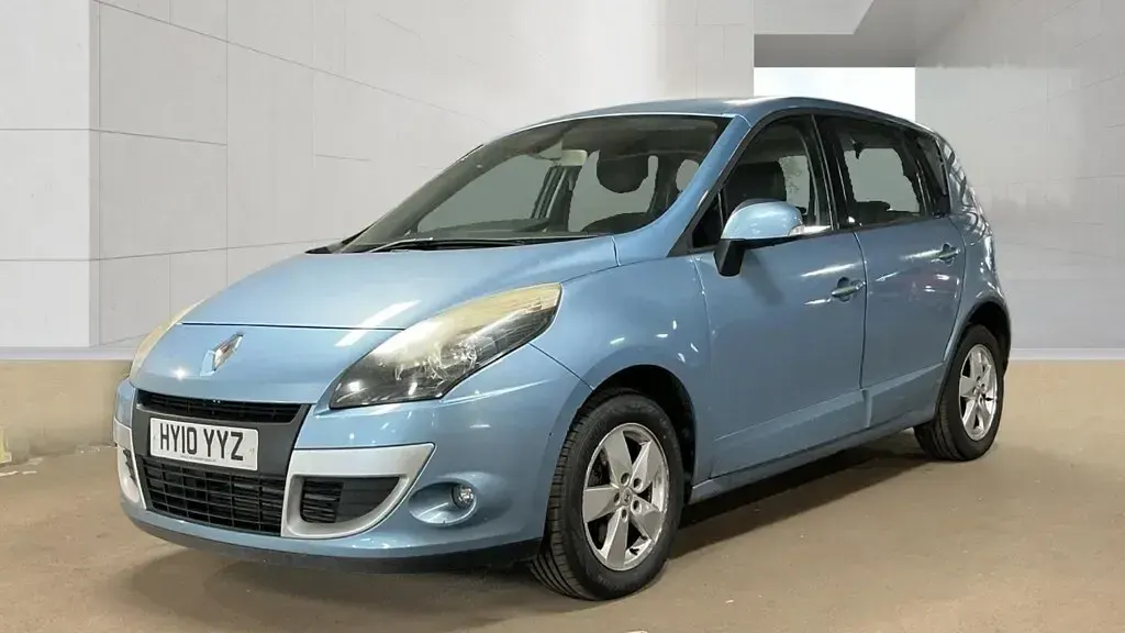 Used Renault Scénic Dynamique 2010 Blue MPV