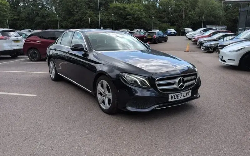 Used Mercedes E220 Premium 194 HP (142 kW) 2019 Sedan