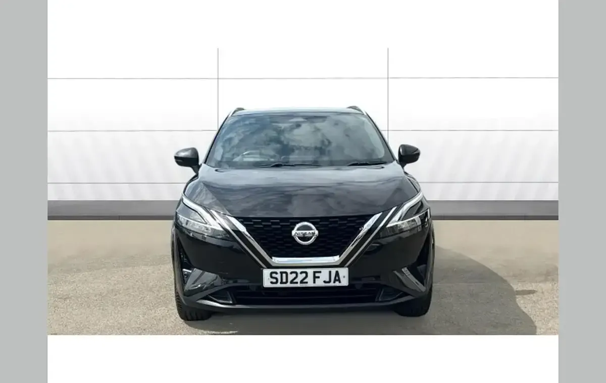 Used Nissan Qashqai Tekna 138 HP (101 kW) 2022 Black SUV