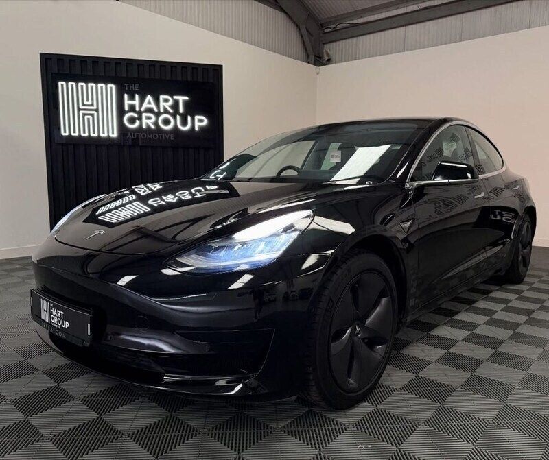 Black Used 2019 Tesla Model 3 Standard Range Plus Sedan | £14,999 (Super price) - Image 1/4