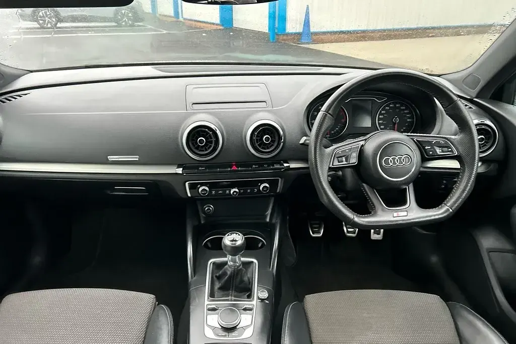 Used Audi A3 Sportback Black Edition 116 HP (85 kW) 2018 Black Hatchback