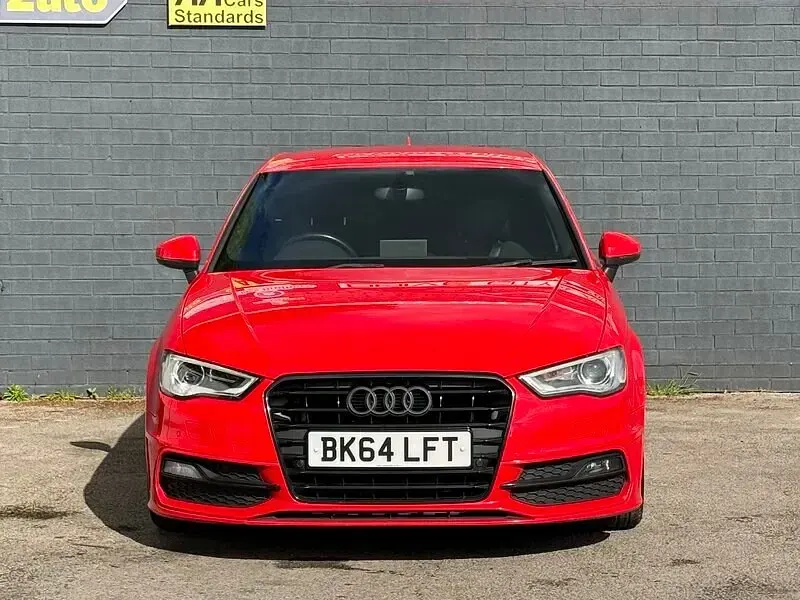 Used Audi A3 S-Line 140 HP (102 kW) 2014 Red Hatchback