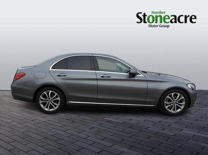 Used Mercedes C200 Premium 134 HP (98 kW) 2018 Grey Sedan