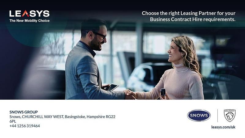 Ice white New 2025 Peugeot Boxer S Van | £28,739 (Expensive) - Image 1/4