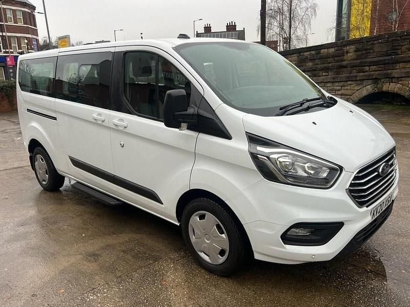 White Used 2020 Ford Tourneo S MPV | £14,989 (Fair price) - Image 1/4