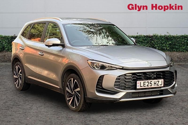 Silver Used 2025 MG ZS Trophy Hatchback | £19,973 (Fair price) - Image 1/4