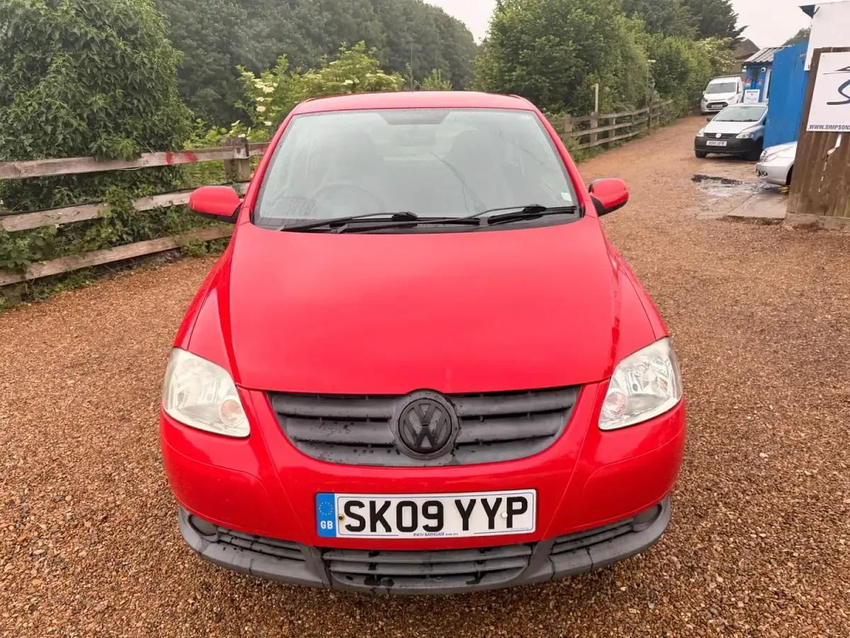 Used VW Fox 55 HP (40 kW) 2009 Red Hatchback
