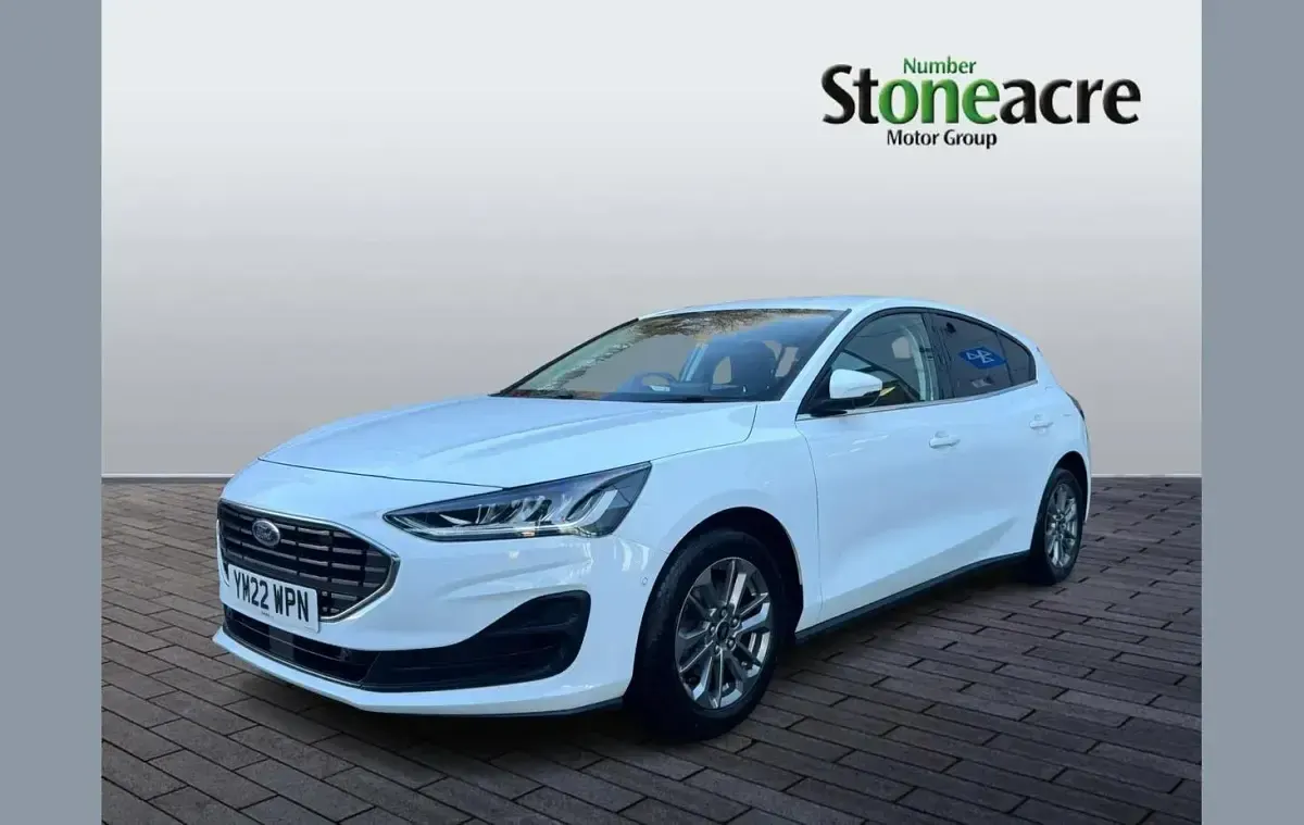 Used Ford Focus Style 125 HP (91 kW) 2022 White Hatchback