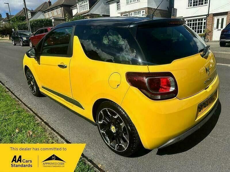 Used Citroën DS3 2013 Yellow Hatchback