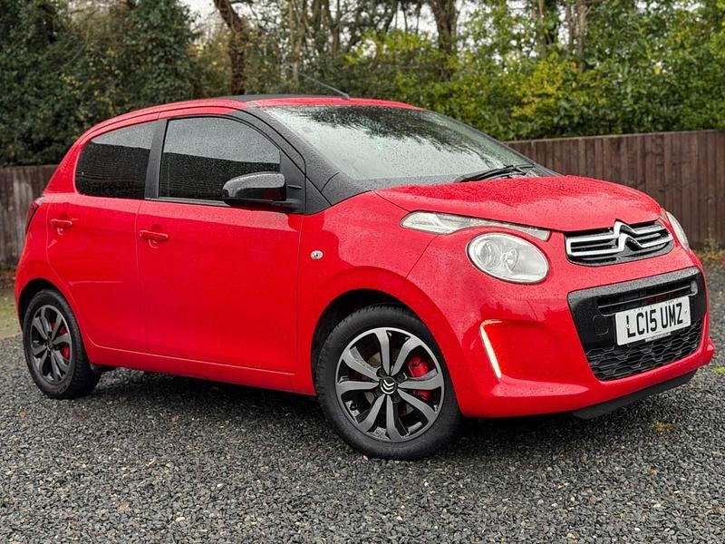 Używany Citroën C1 Feel 68 KM (50 kW) 2015 Czerwony Hatchback