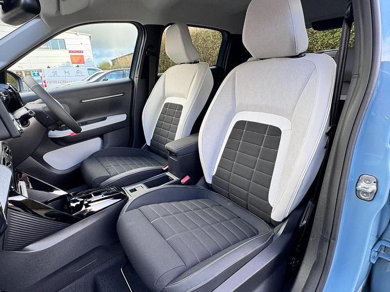 Blue Used 2024 Citroën e-C3 Hatchback | £18,875 (A bit pricey) - Image 1/4