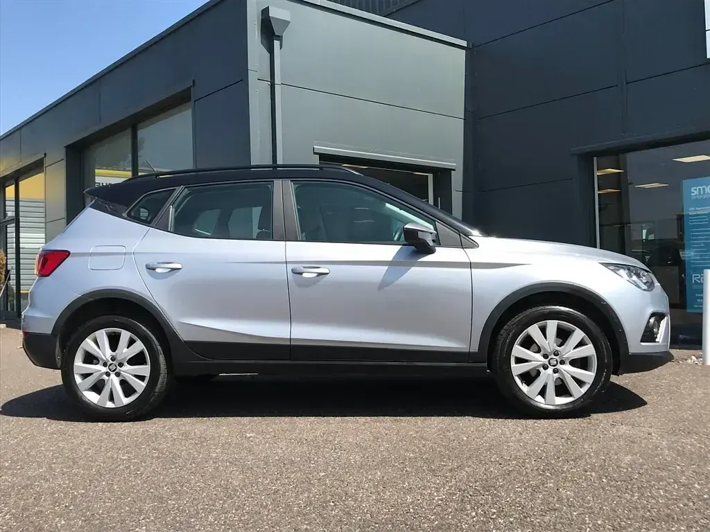 Used Seat Arona SE 115 HP (84 kW) 2019 Silver SUV