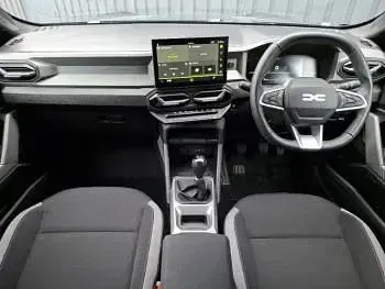 Used Dacia Duster Journey 140 HP (102 kW) 2025 Green Estate