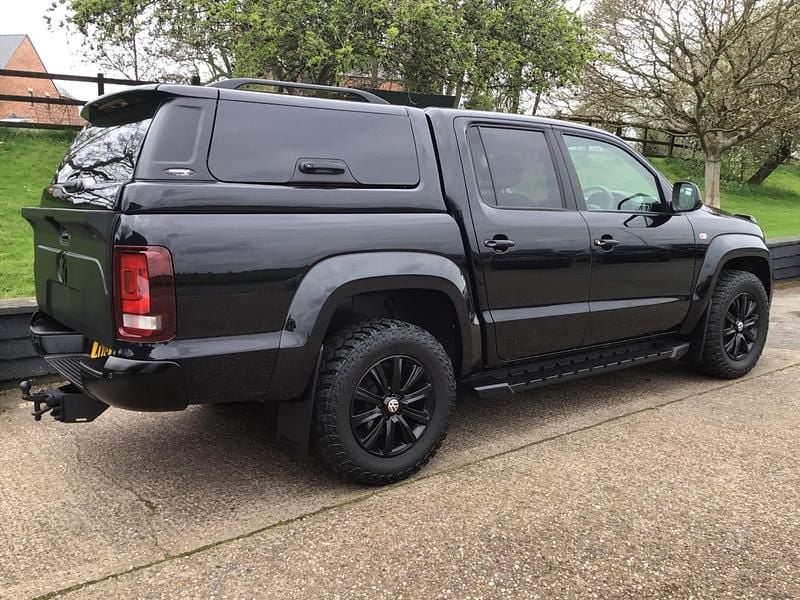 Used VW Amarok Highline 2019 Black Pickup