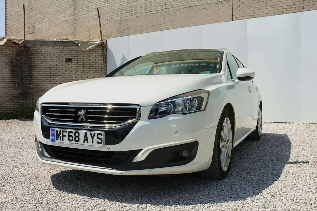 Used Peugeot 508 SW Allure 2018 White Estate