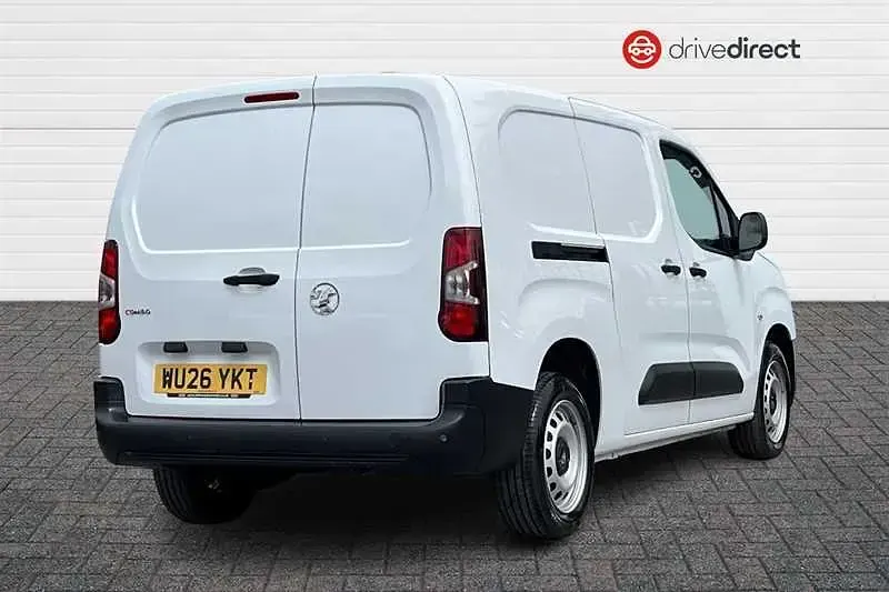 New Vauxhall Combo S 100 HP (73 kW) 2026 White MPV