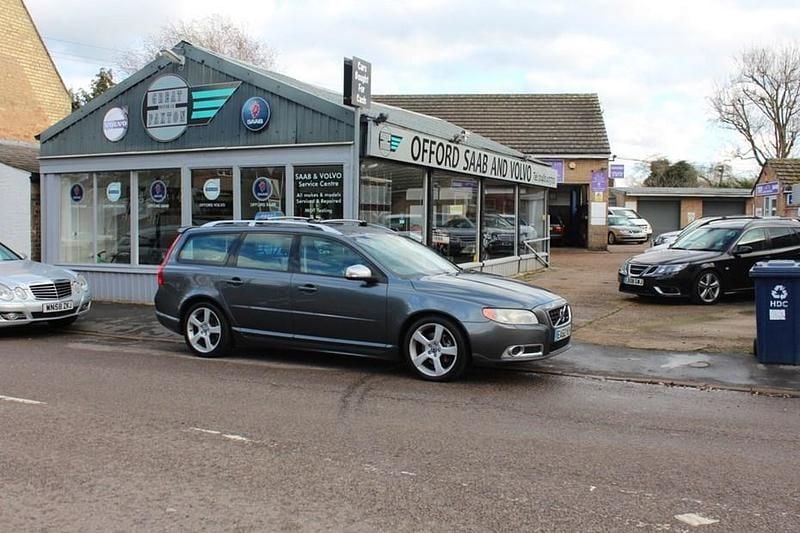 Grey Used 2010 Volvo V70 R-Design Estate | £3,995 (Good price) - Image 1/1