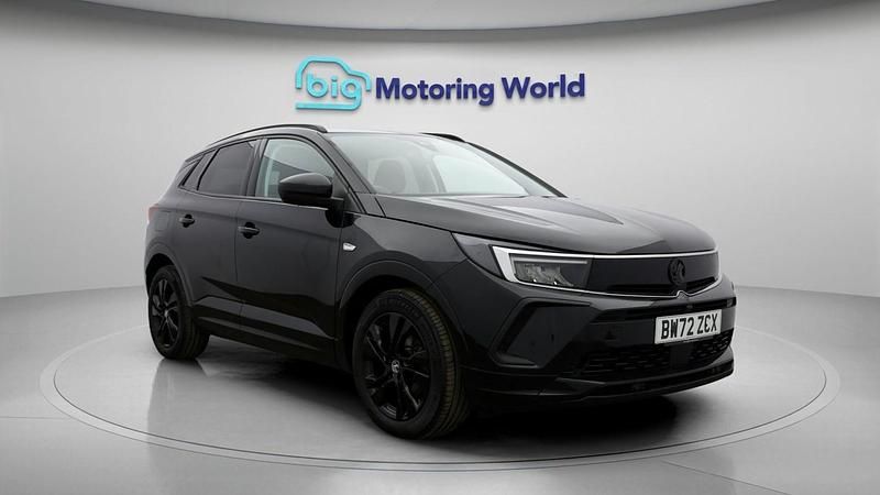 Used Vauxhall Grandland X GS Line 131 HP (96 kW) 2022 Black SUV
