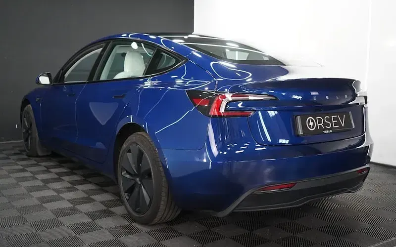 Used Tesla Model 3 Long Range RWD 235 kW (320 HP) 2025 Sedan