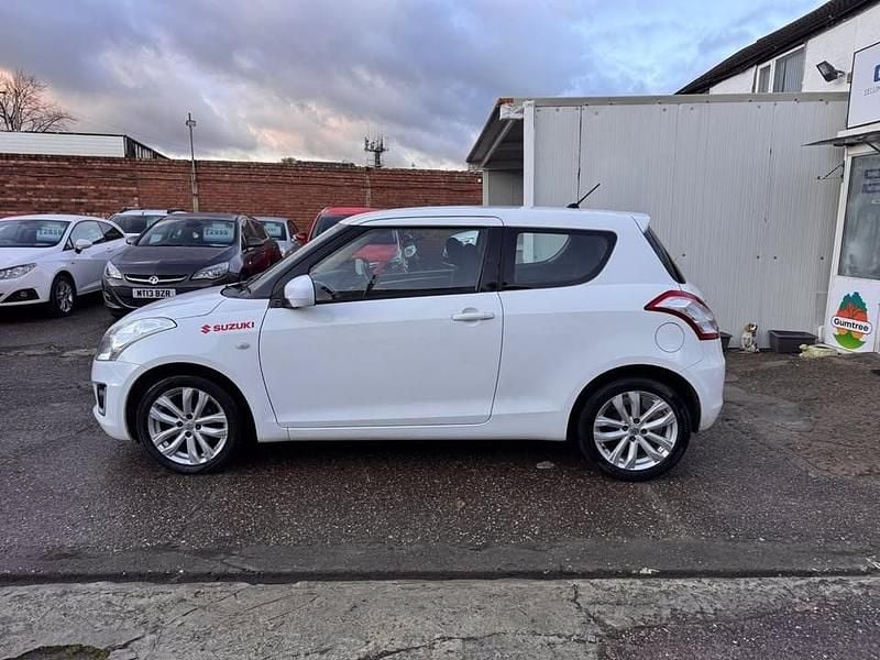 Used Suzuki Swift SZ3 2014 White Hatchback
