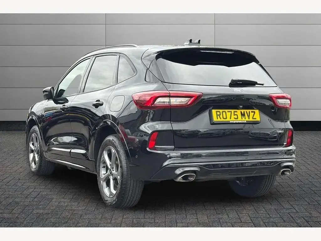 Used Ford Kuga ST-Line 243 HP (178 kW) 2025 Black SUV
