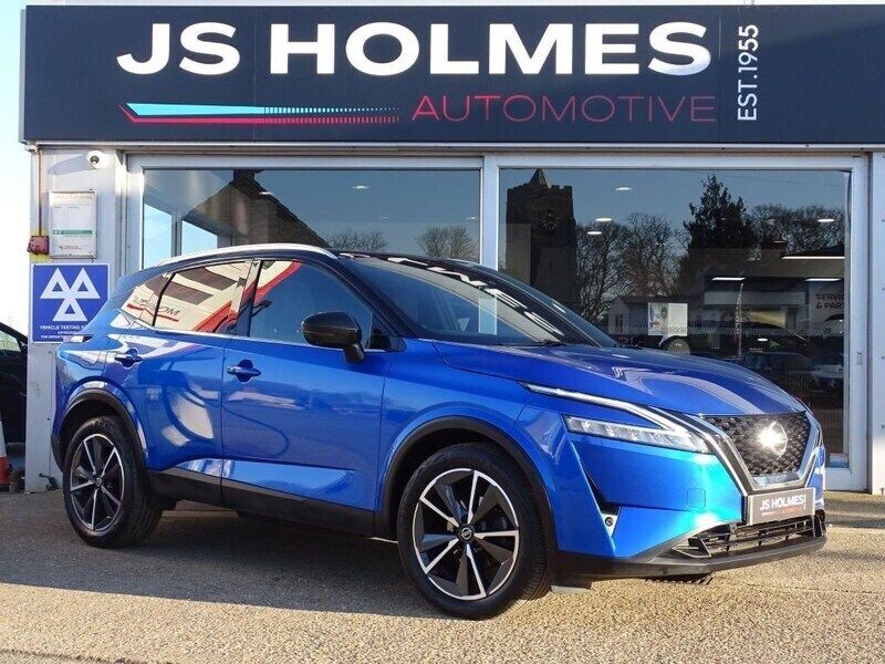 Blue Used 2022 Nissan Qashqai Tekna SUV | £19,590 (Expensive) - Image 1/4