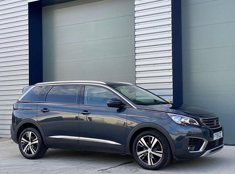 Used Peugeot 5008 Allure 2019 Blue MPV