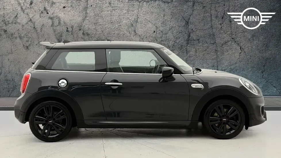 Usado Mini Cooper S Hatch 189 HP (139 kW) 2019 Cinzento Citadino