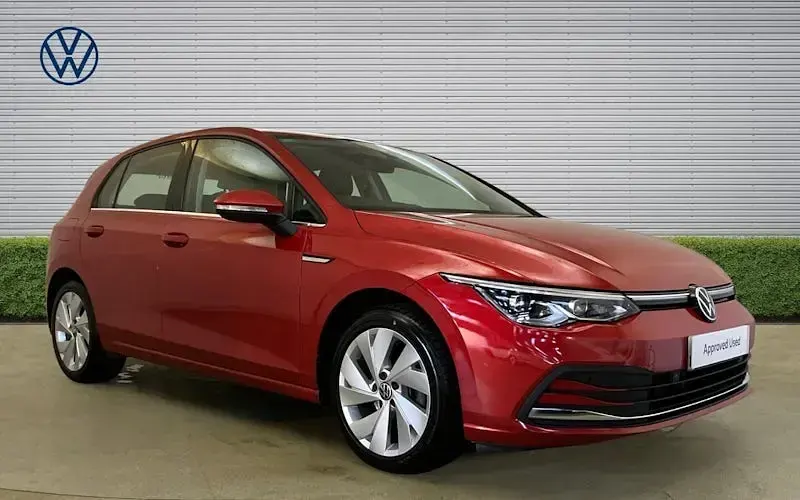 Second-hand VW Golf VIII Style 150 CP (110 kW) 2023 Hatchback