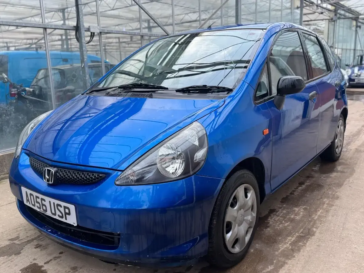 Used Honda Jazz S 78 HP (57 kW) 2006 Blue Hatchback