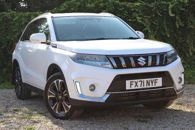 White Used 2021 Suzuki Vitara SZ5 SUV | £15,170 (Fair price) - Image 1/3