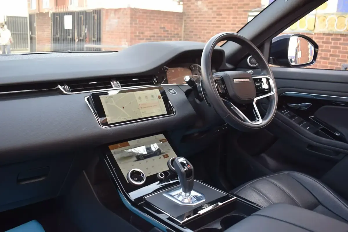 Begagnad Land Rover Range Rover evoque S 309 HK (227 kW) 2022 Grå SUV