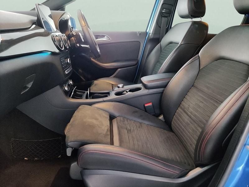Used Mercedes B180 AMG Line Premium Plus 122 HP (89 kW) 2016 Blue MPV