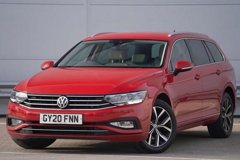 Used VW Passat SEL 150 HP (110 kW) 2020 Red Estate