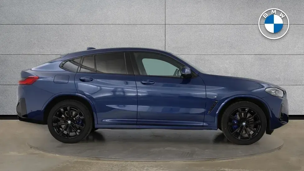 Used BMW X4 M Sport 187 HP (137 kW) 2025 Blue SUV