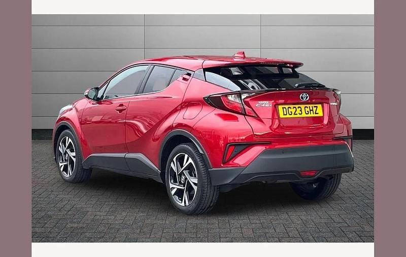 Used Toyota C-HR Design 122 HP (89 kW) 2023 Red SUV
