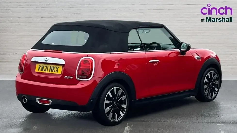 Used Mini Cooper Cabriolet Comfort 136 HP (100 kW) 2021 Red Cabriolet