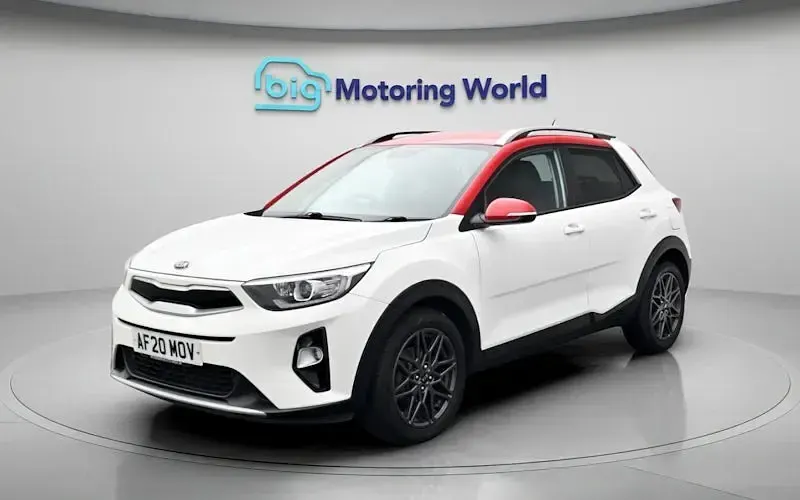 Used Kia Stonic 120 HP (88 kW) 2020 White SUV