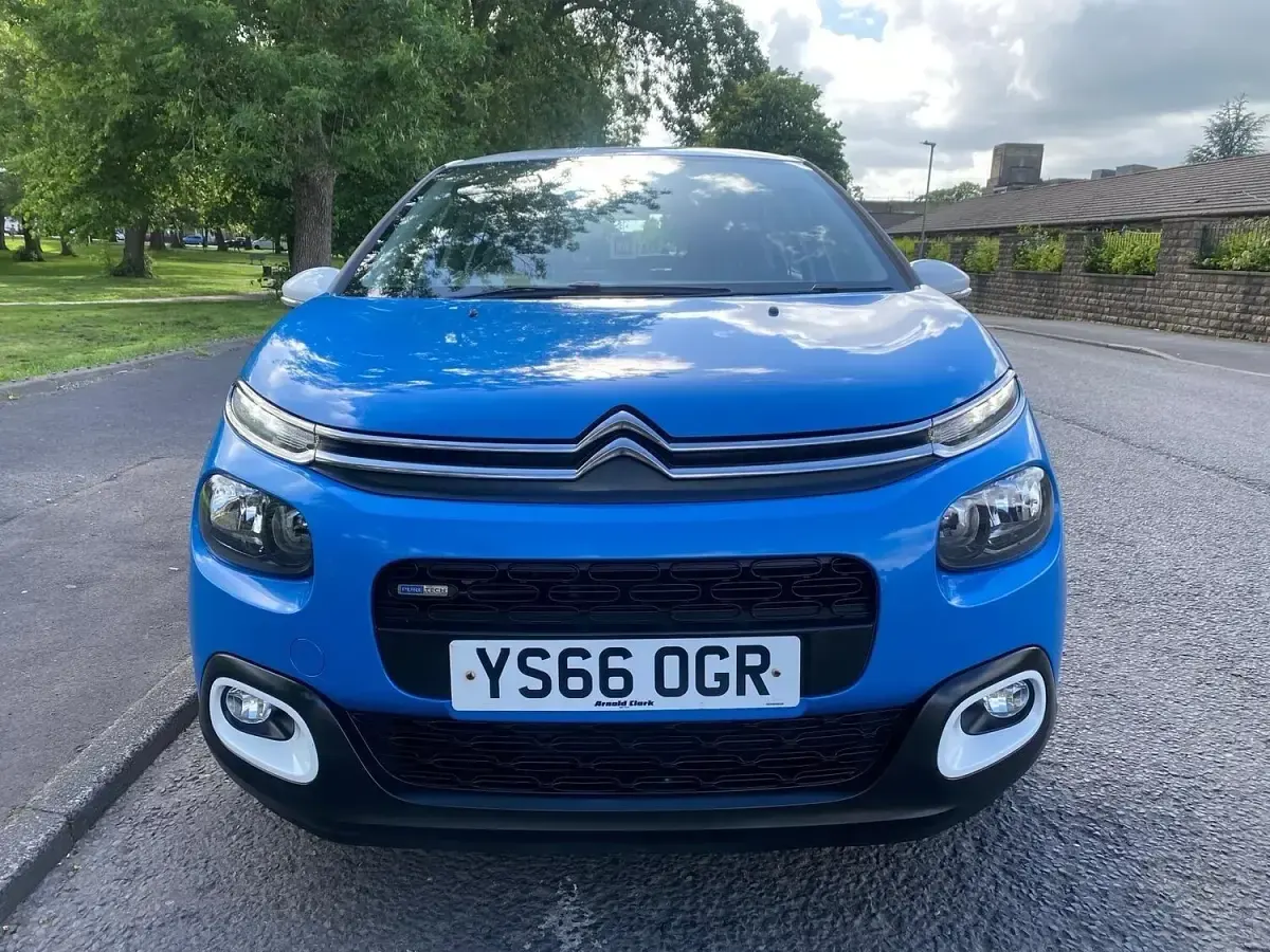 Used Citroën C3 Feel 2016 Blue Hatchback
