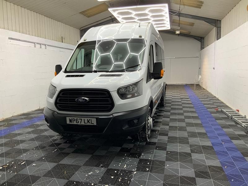Usado Ford Transit Trend 125 HP (91 kW) 2017 Branco