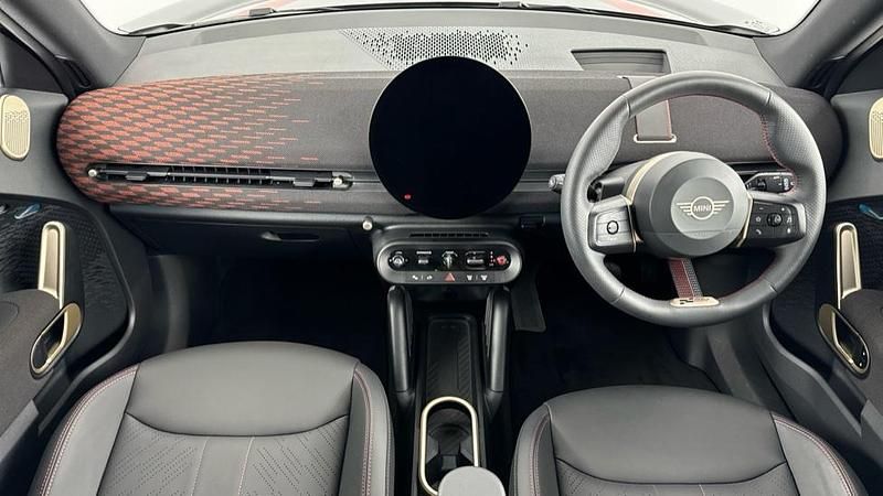 Used Mini Aceman 158 kW (215 HP) 2025 Black SUV