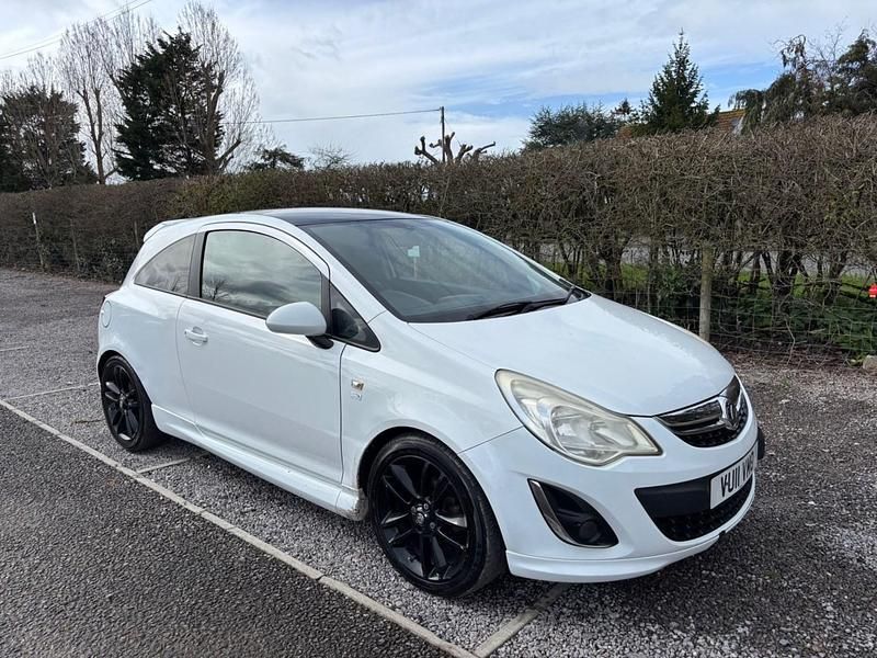 Used Vauxhall Corsa Edition 2011 White Hatchback