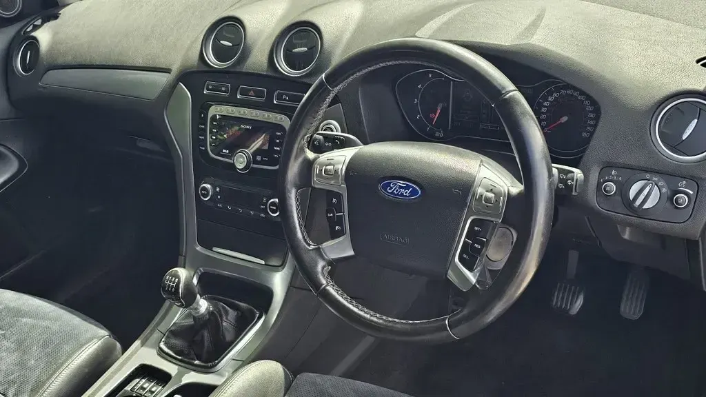 Used Ford Mondeo Titanium X 2013 Grey Estate