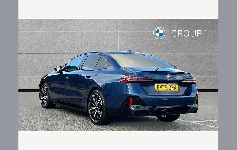 Used BMW 520 M Sport 205 HP (150 kW) 2025 Blue Sedan