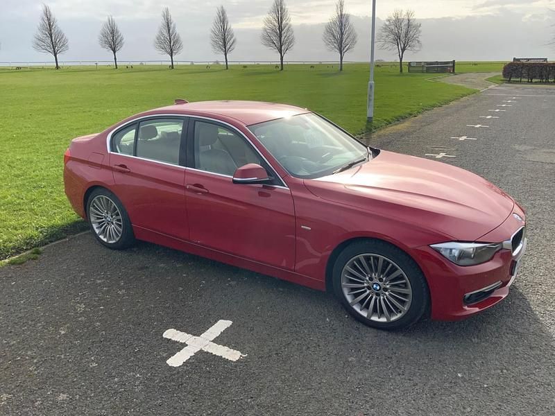 Used BMW 328 Luxury Line 2012 Red Sedan
