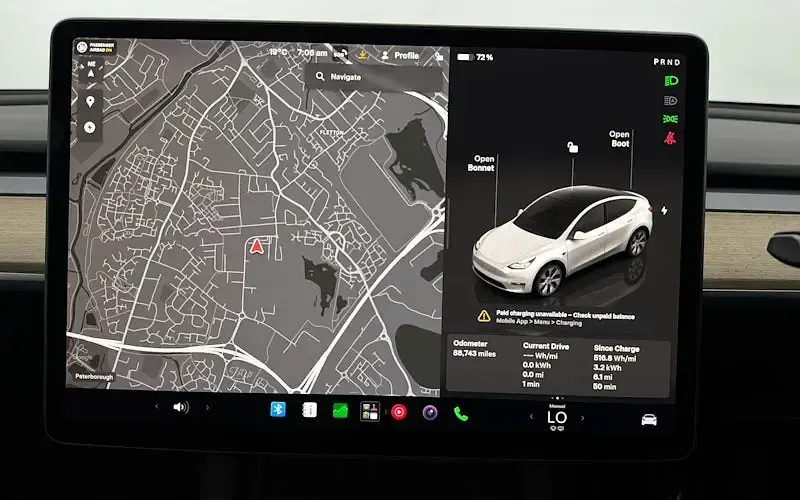 Used Tesla Model Y Long Range AWD 378 kW (514 HP) 2023 White SUV