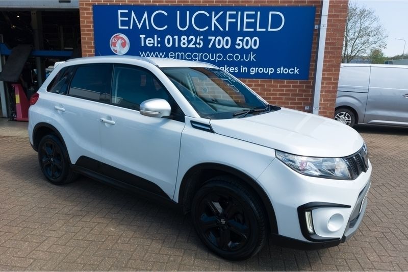 White Used 2017 Suzuki Vitara SUV | £11,999 (Fair price) - Image 1/3