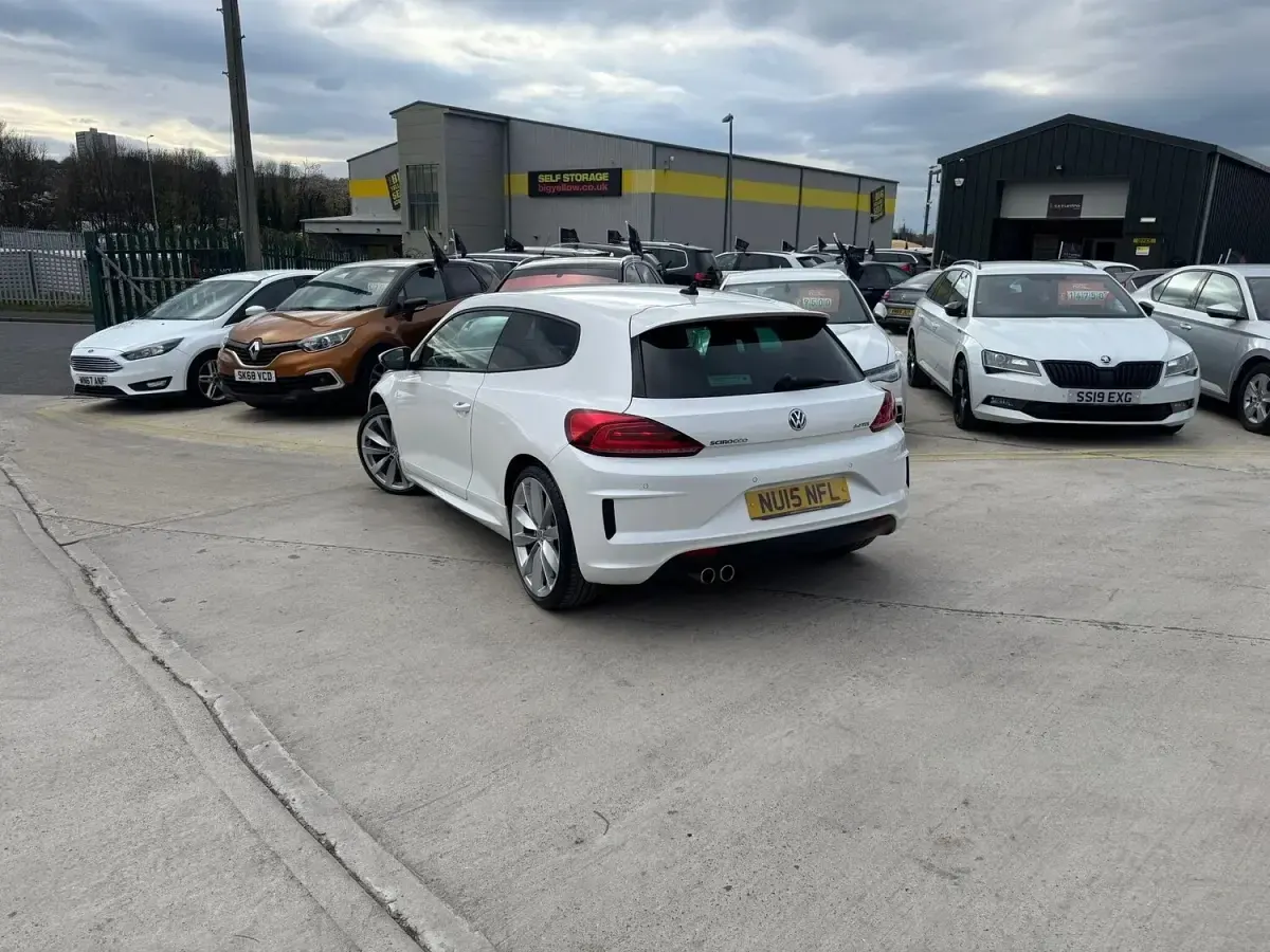 Used VW Scirocco R-line 184 HP (135 kW) 2015 White Coupe